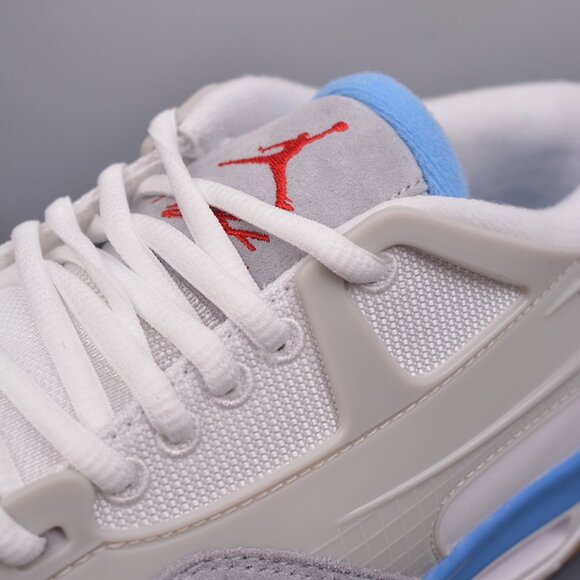 Jordan 4 RM Diffused White Neutral Grey - Picture 7 of 9